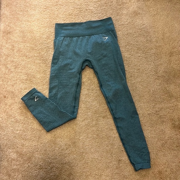 Gymshark Pants - Blue Gymshark leggings, size medium!